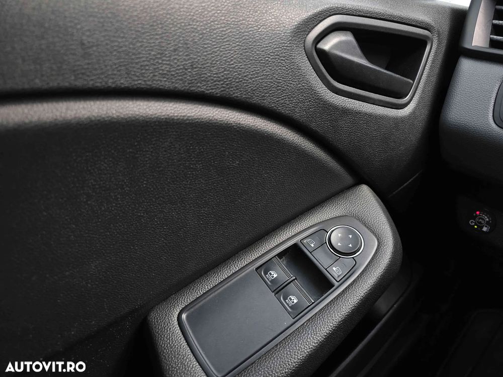 Renault Clio - 17