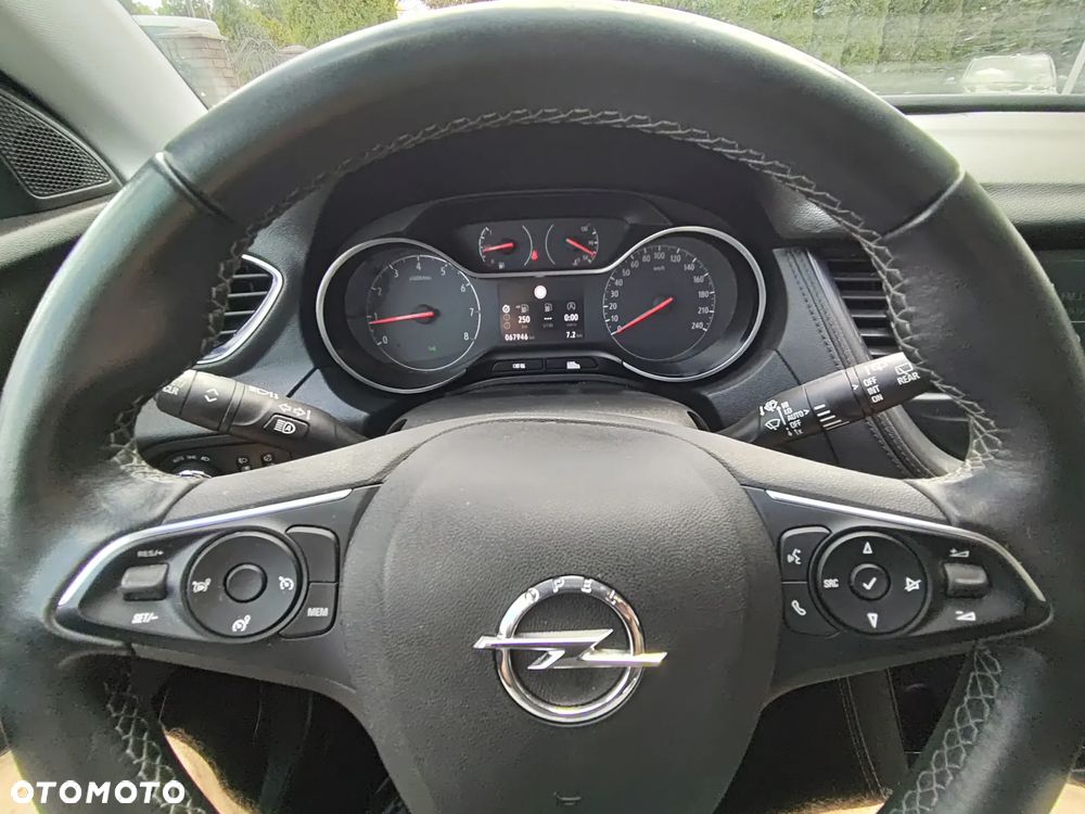Opel Grandland X - 15