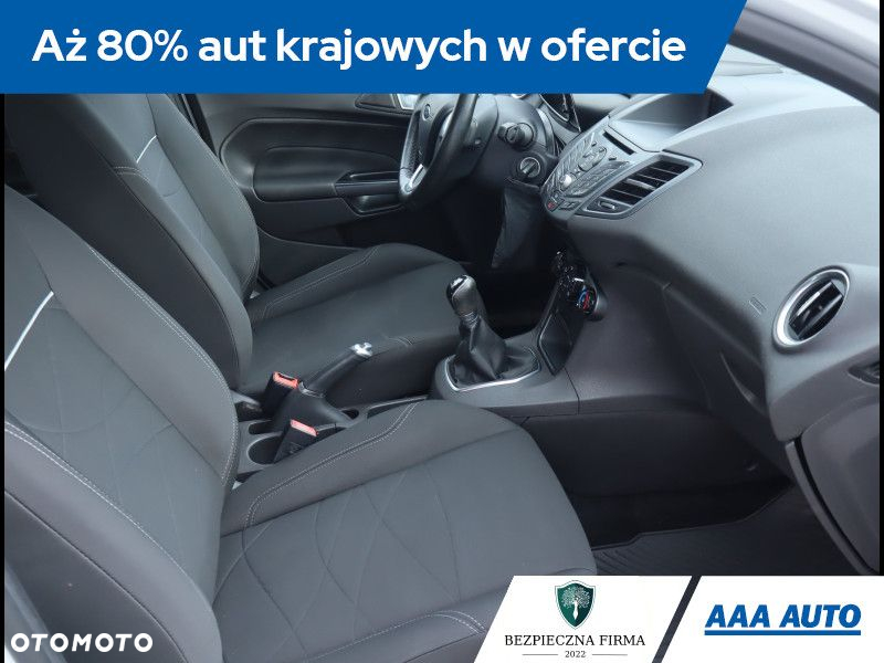 Ford Fiesta - 10