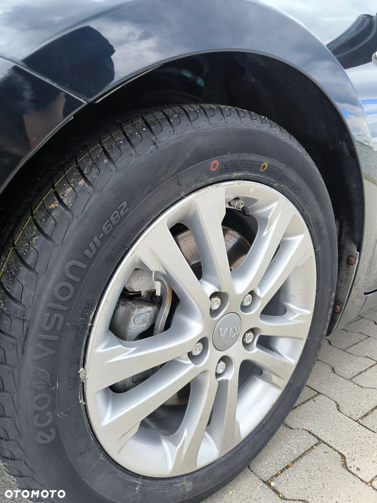 Kia Ceed 1.6 CRDi 128 Platinum Edition - 10