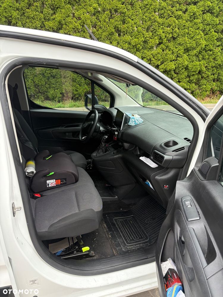 Toyota Proace city - 15