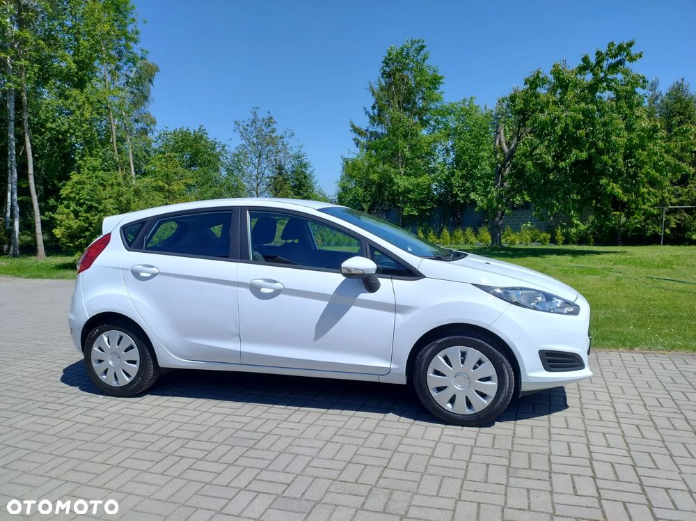 Ford Fiesta 1.25 Champions Edition - 4