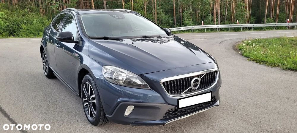 Volvo V40 Cross Country - 2
