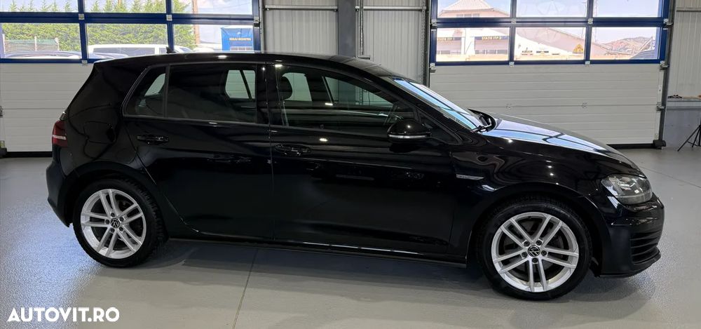 Volkswagen Golf GTD 2.0 TDI SCR DSG - 13