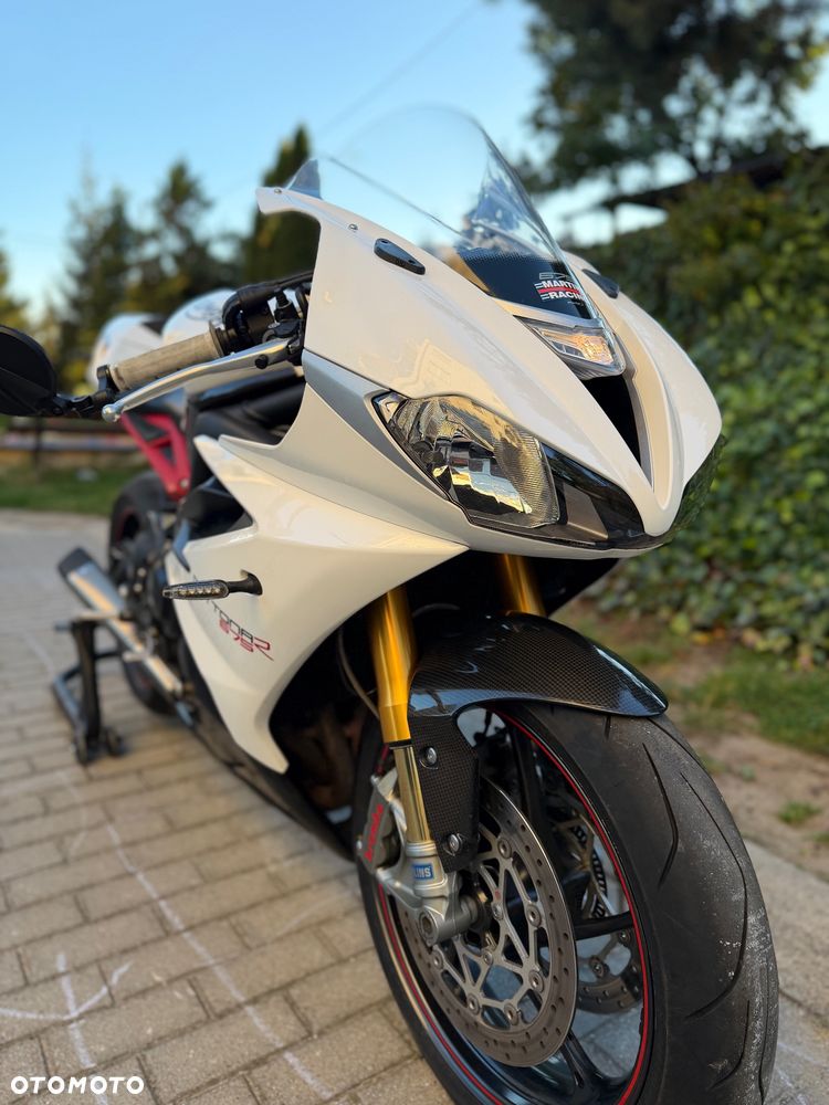 Triumph Daytona - 18