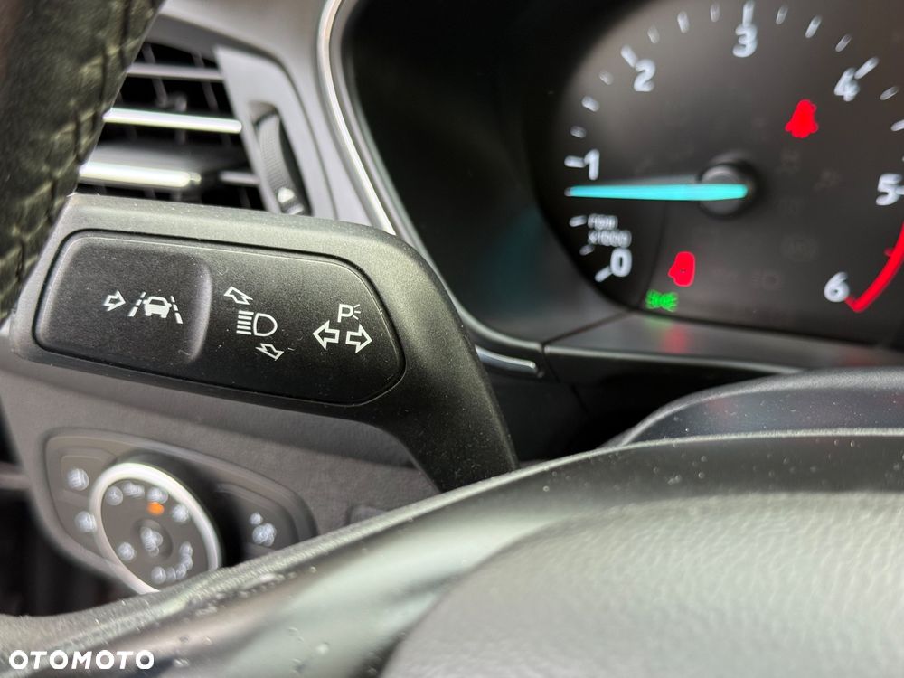 Ford Focus 1.5 EcoBlue STart-Stopp-System TITANIUM - 20