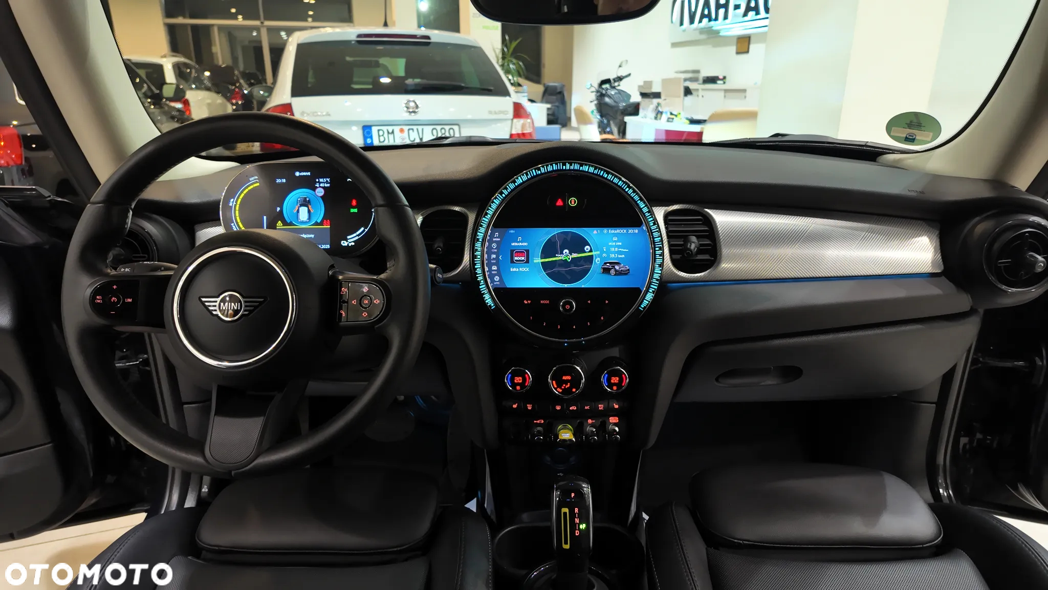 MINI Cooper SE - 31