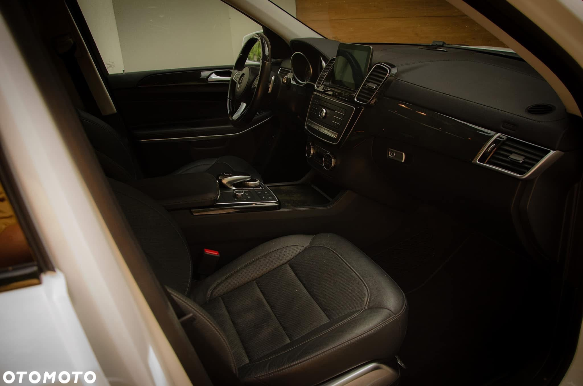 Mercedes-Benz GLS 500 4-Matic - 7