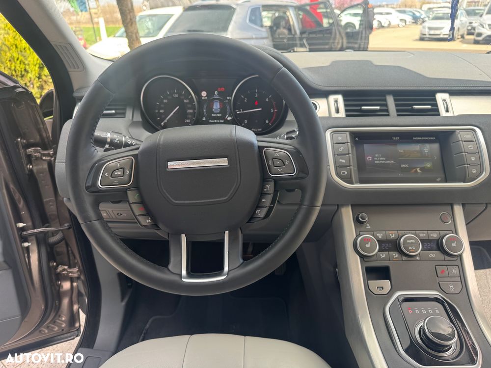 Land Rover Range Rover Evoque 2.0 D150 SE - 30