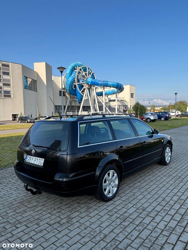 Volkswagen Passat 1.9 TDI Basis - 2