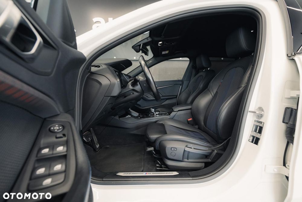BMW Seria 1 118d M Sport - 14