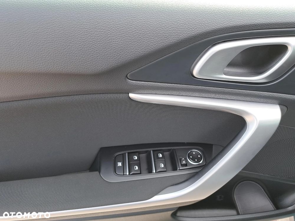 Kia Ceed 1.5 T-GDI M - 11