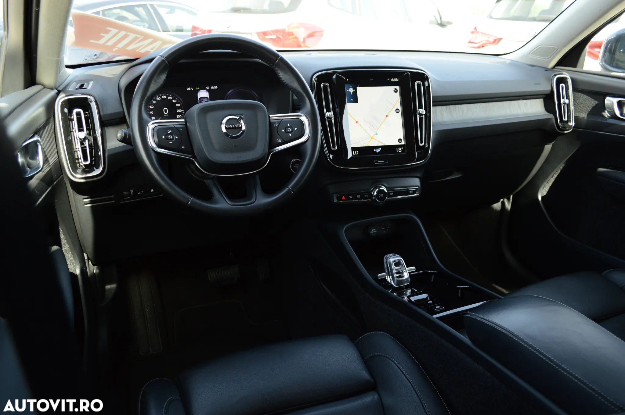 Volvo XC 40 Recharge T5 Twin Engine AT7 Inscription Expression - 5