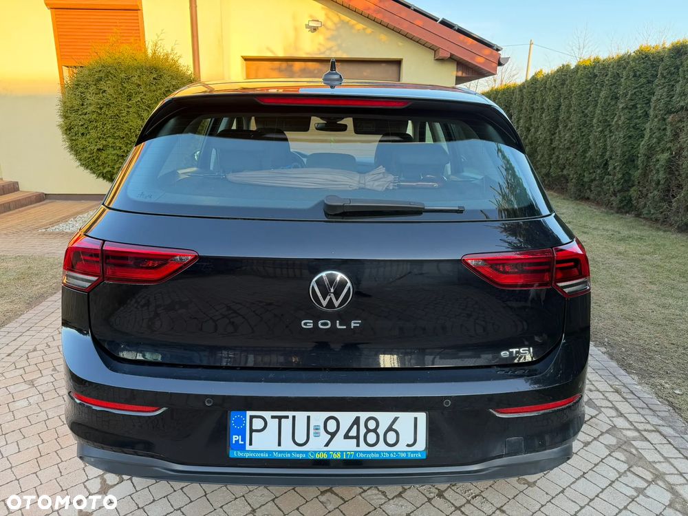 Volkswagen Golf 1.5 eTSI OPF DSG Life - 4