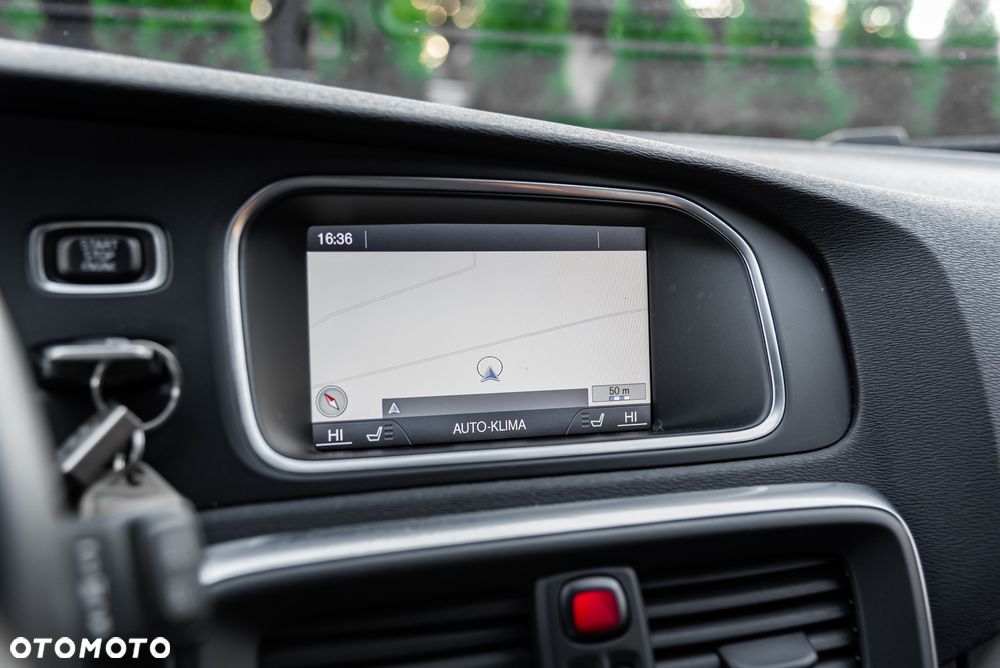 Volvo V40 Cross Country T4 AWD Geartronic - 36