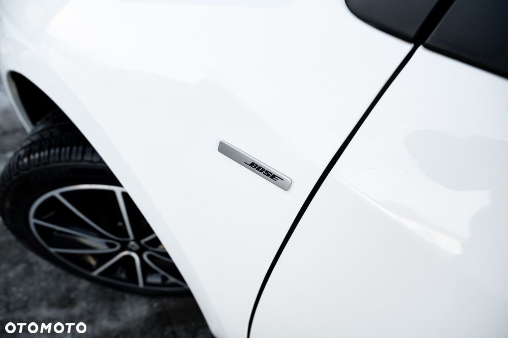 Renault Megane ENERGY TCe 115 Start & Stop Bose Edition - 16