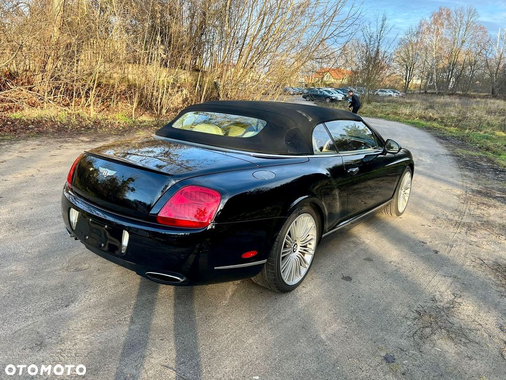 Bentley Continental GT - 6