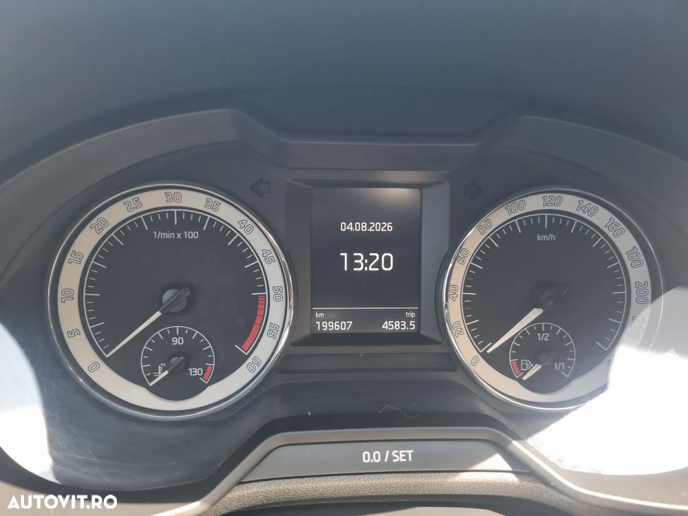 Skoda Octavia - 11