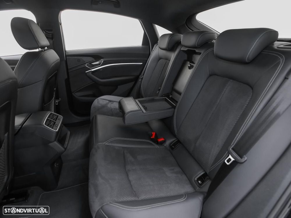Audi e-tron Sportback 55 quattro S line - 11