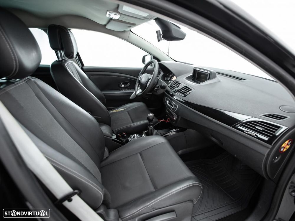 Renault Mégane Sport Tourer - 9