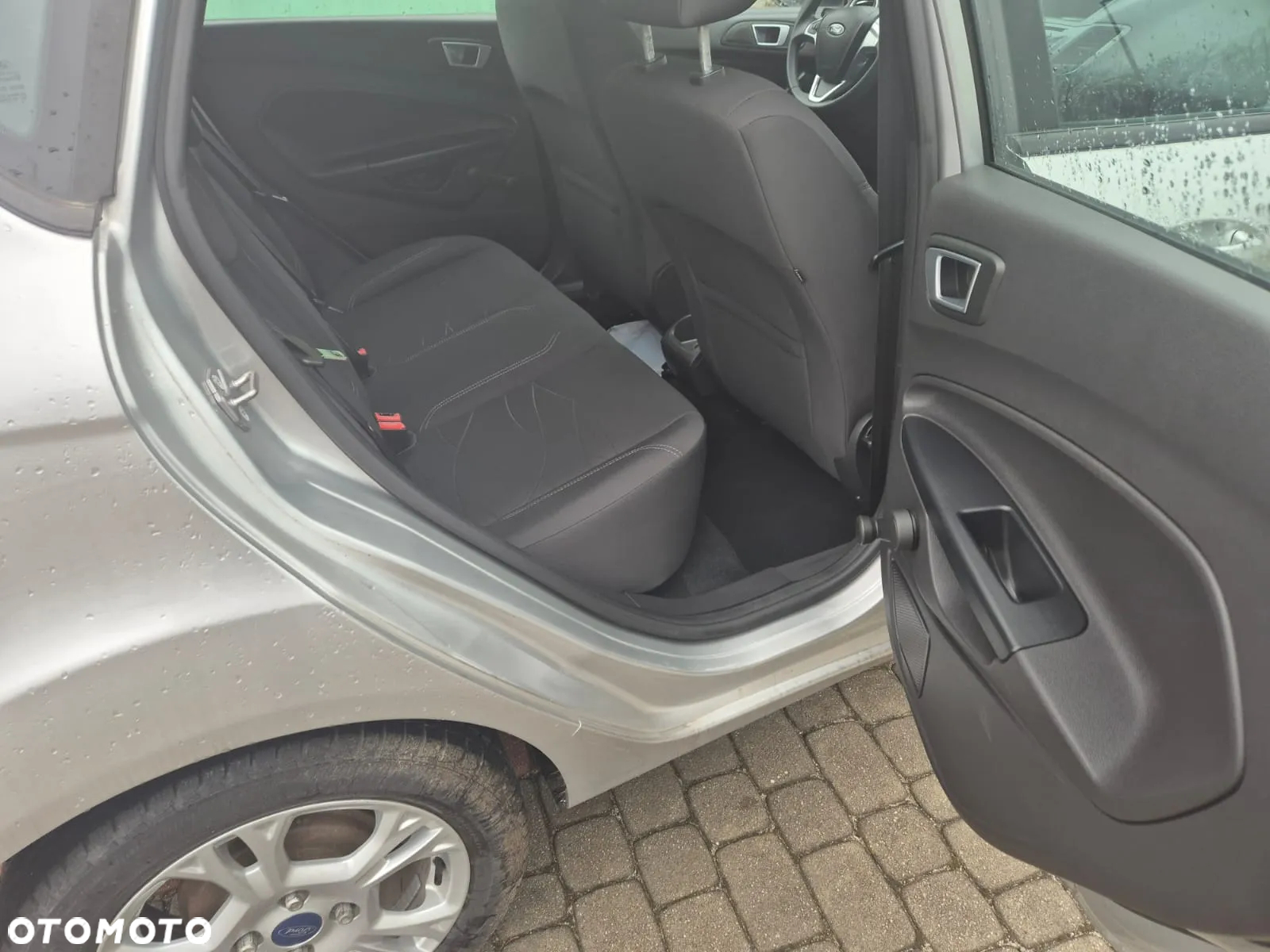 Ford Fiesta - 9