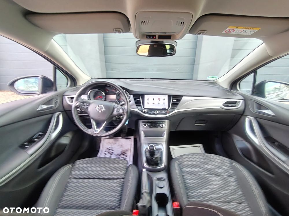 Opel Astra - 9