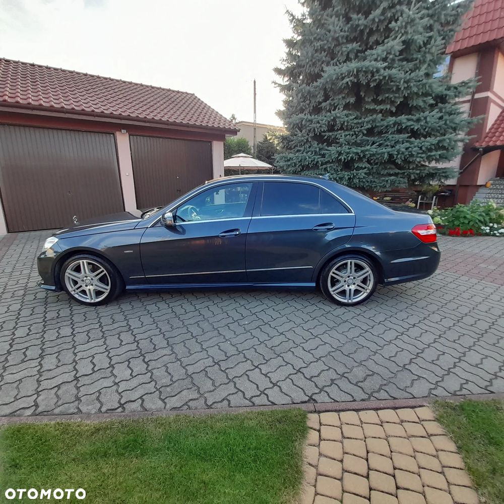 Mercedes-Benz Klasa E 220 CDI BlueEff - 15