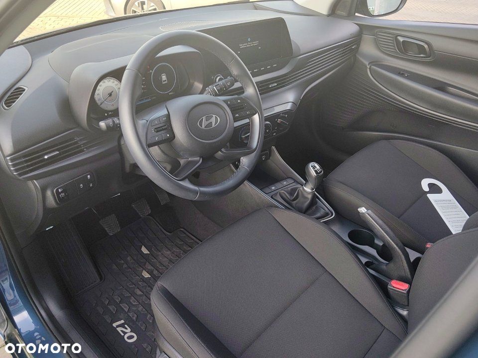 Hyundai i20 - 11