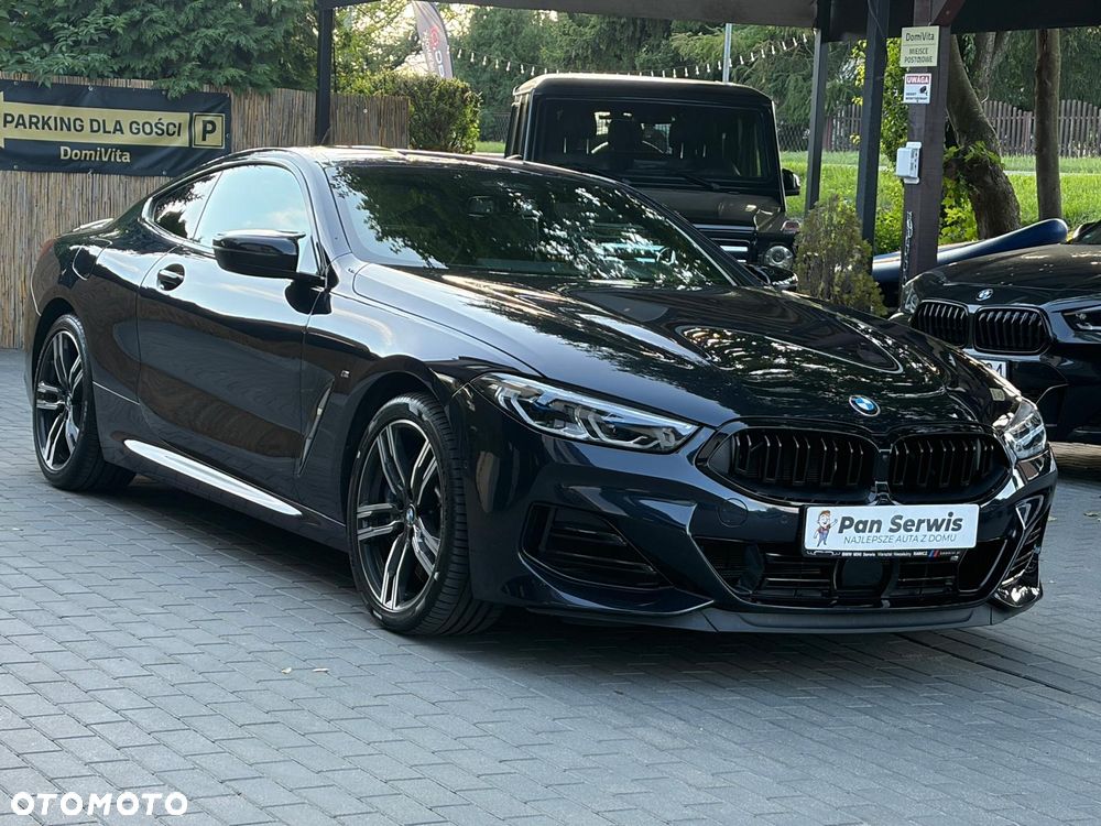 BMW Seria 8 - 22
