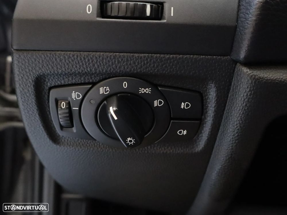 BMW 118 d - 23
