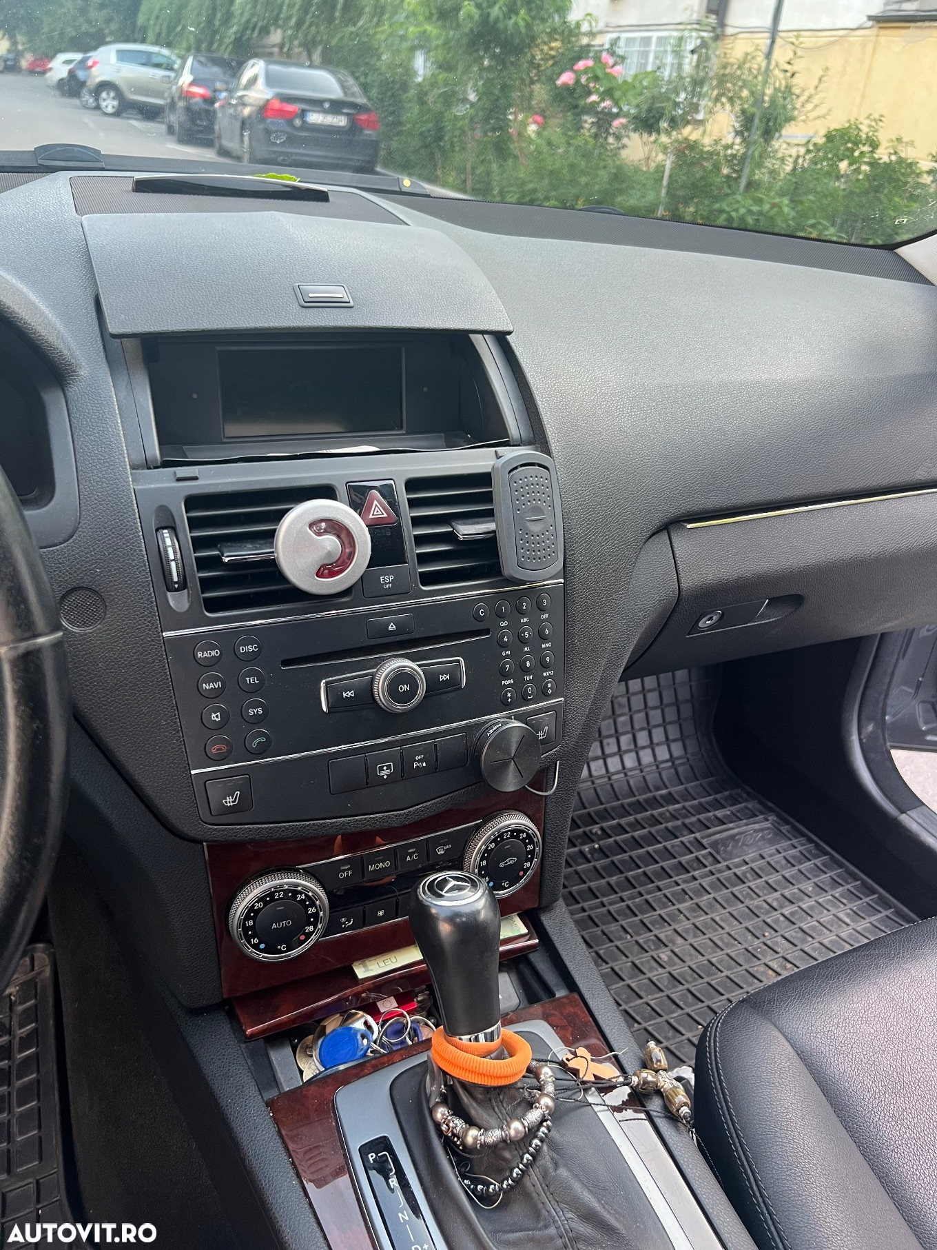 Mercedes-Benz C - 4