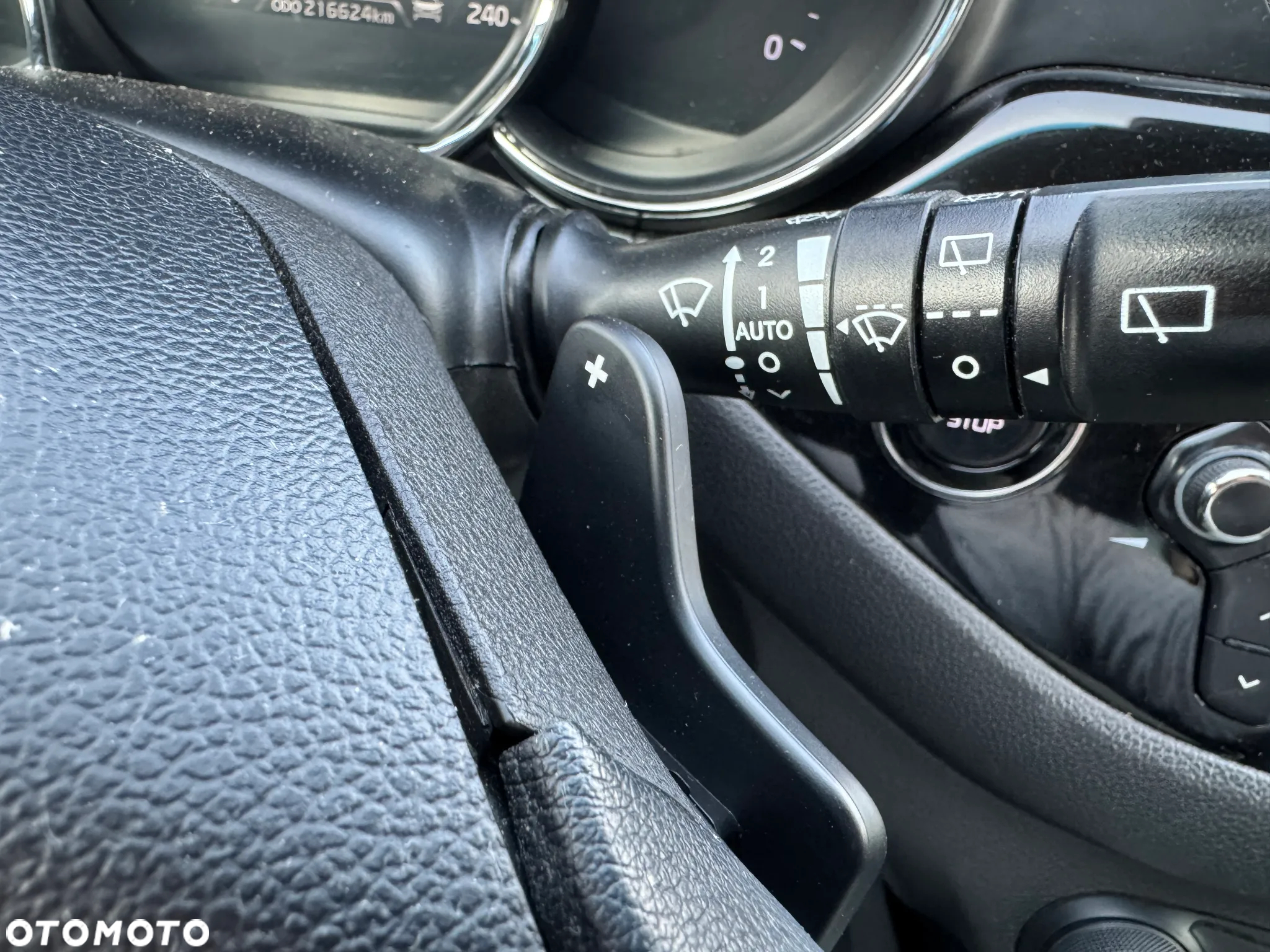 Kia Ceed 1.6 CRDi 128 SW Platinum Edition - 19
