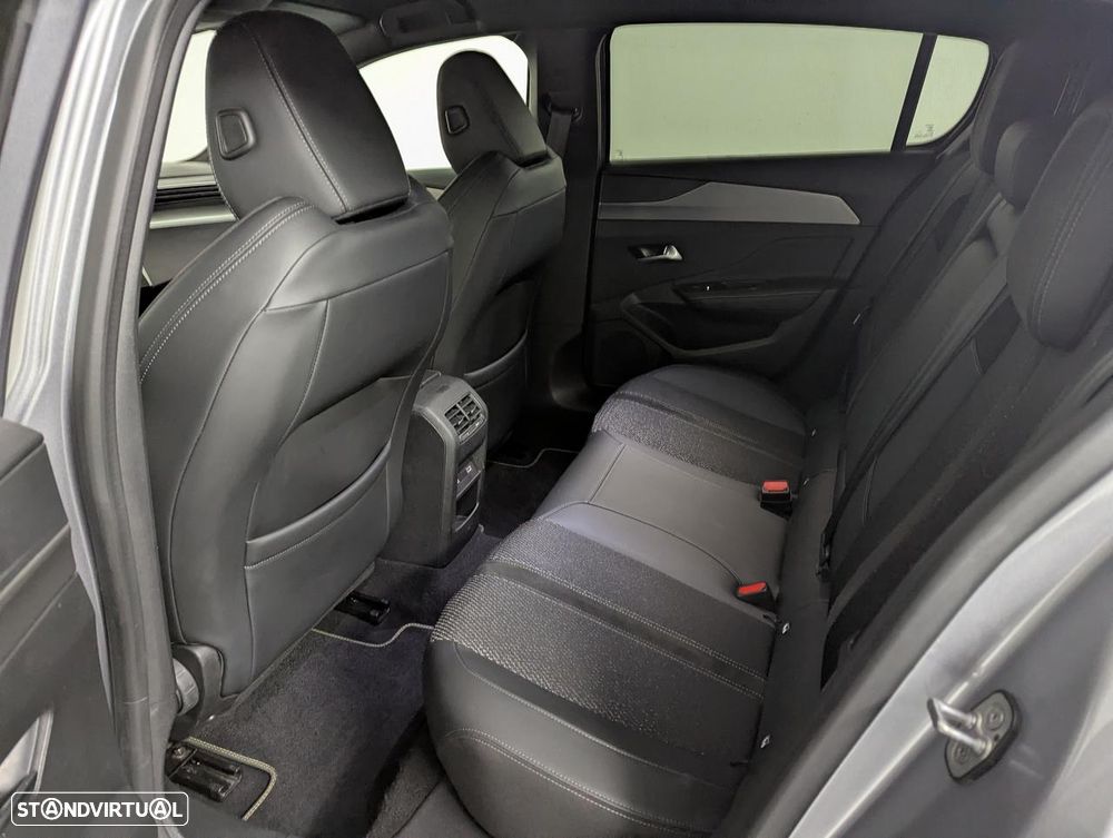 Peugeot 308 1.6 Hybrid GT e-EAT8 - 16