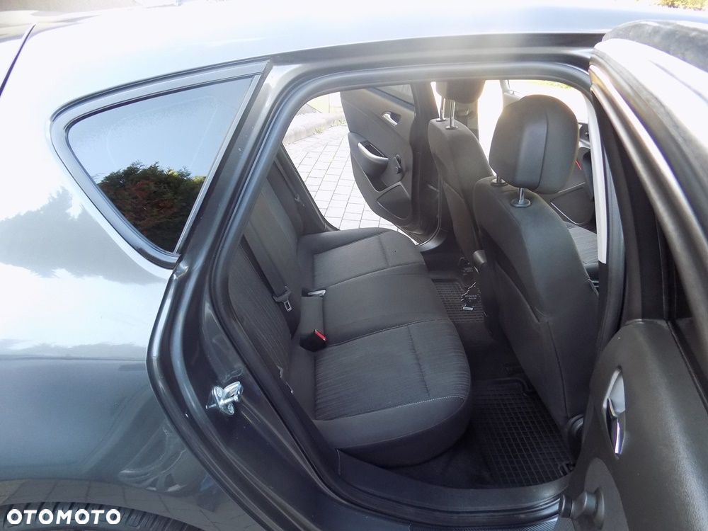Opel Astra - 14