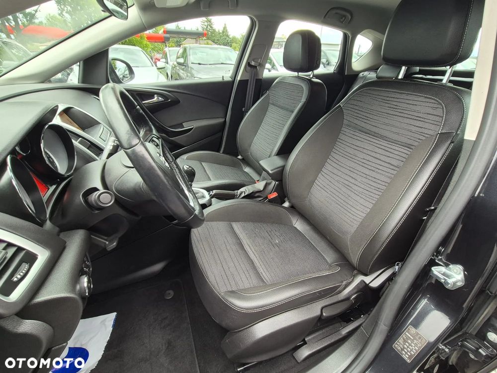 Opel Astra 1.6 CDTI Essentia - 12