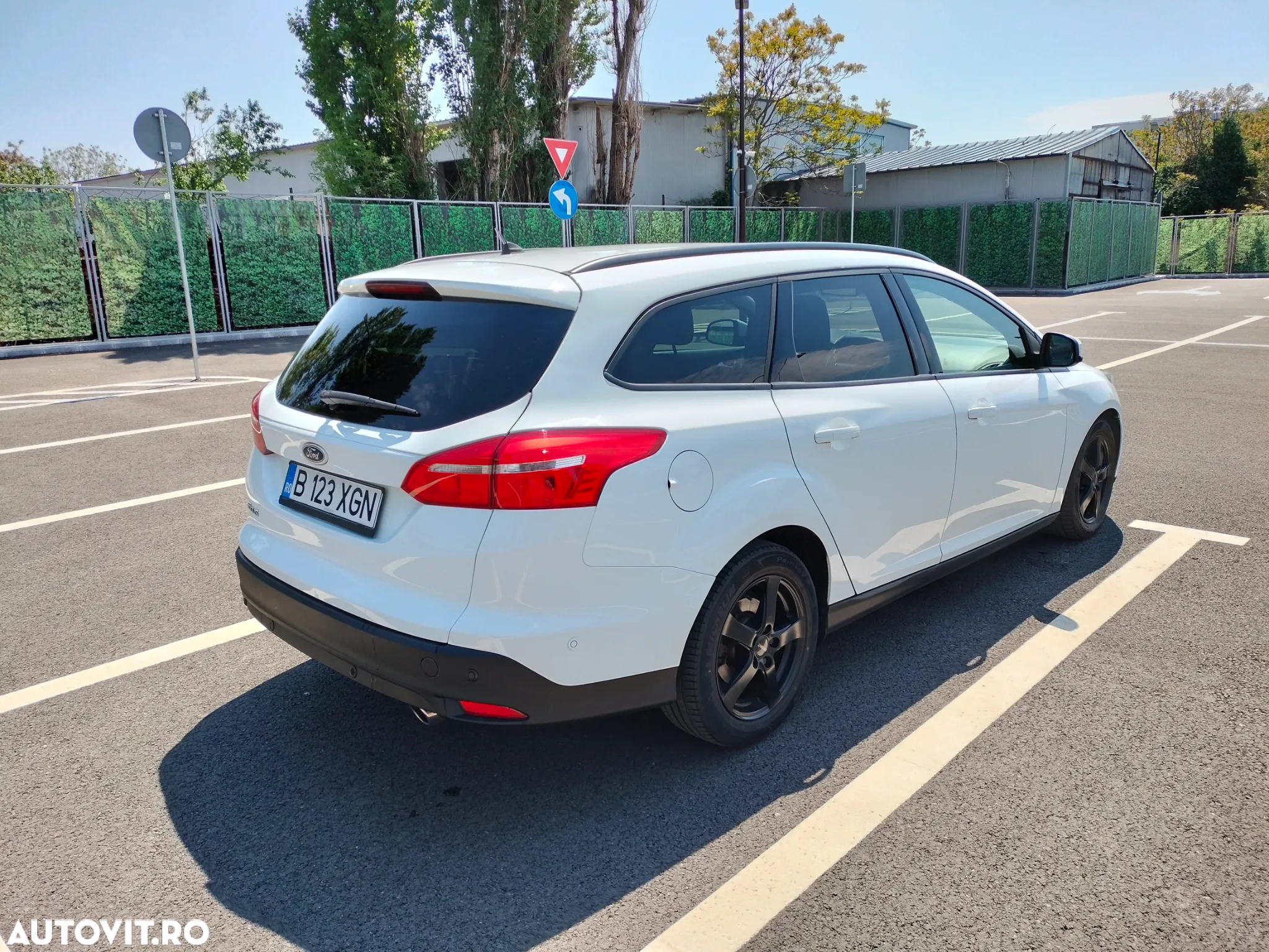 Ford Focus 2.0 EcoBlue Active Business - 3