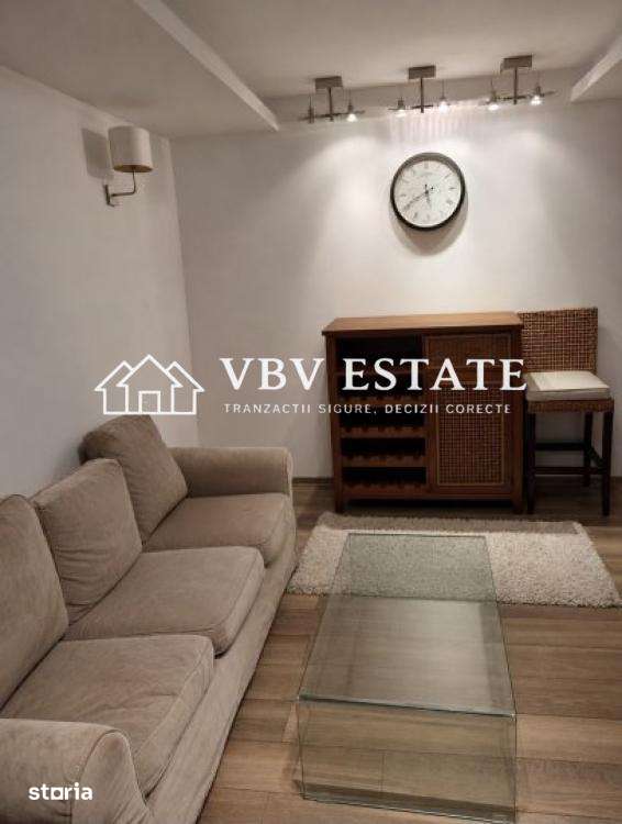 Living area of Apartament 3 bedroom in Strada Padureni