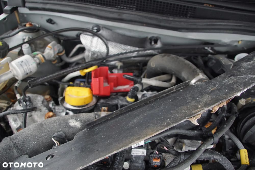 Auto na części - Dacia Sandero III Lift 1.0 TCE 91 KM H4D470 OV369 2024R Silnik Skrzynia Drzwi Błotnik Klapa Zderzak Lampa Lusterko Szyba Deska Kokpit Sterownik Moduł Czujnik Licznik Wyświetlacz Panel Kierownica - 14