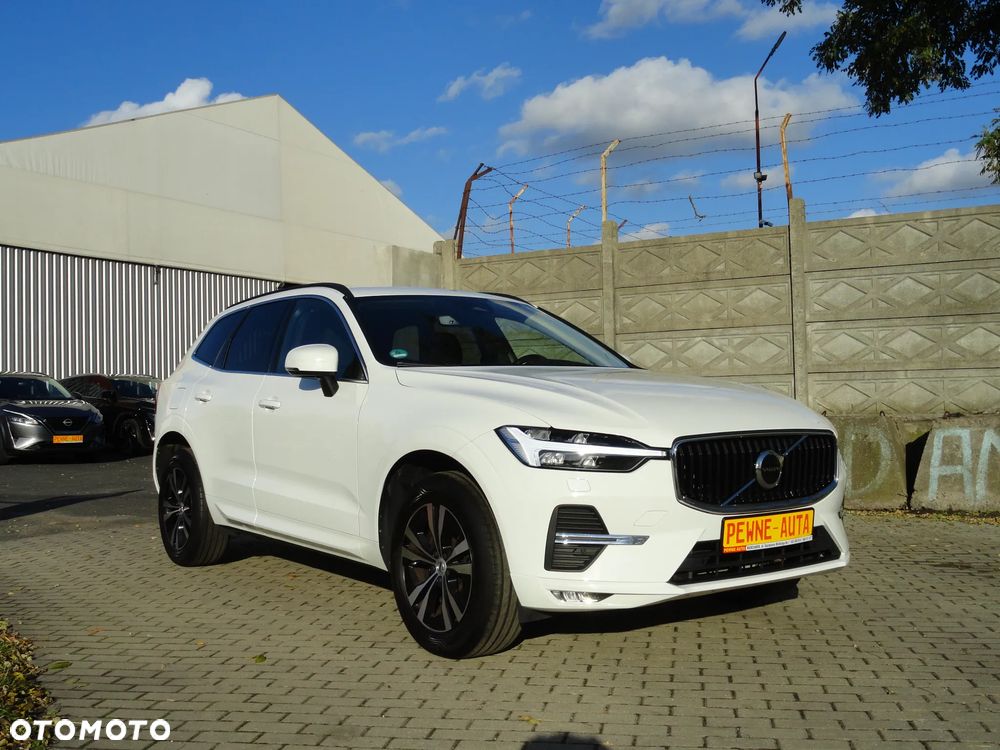 Volvo XC 60 B4 D AWD Geartronic Momentum Pro - 35