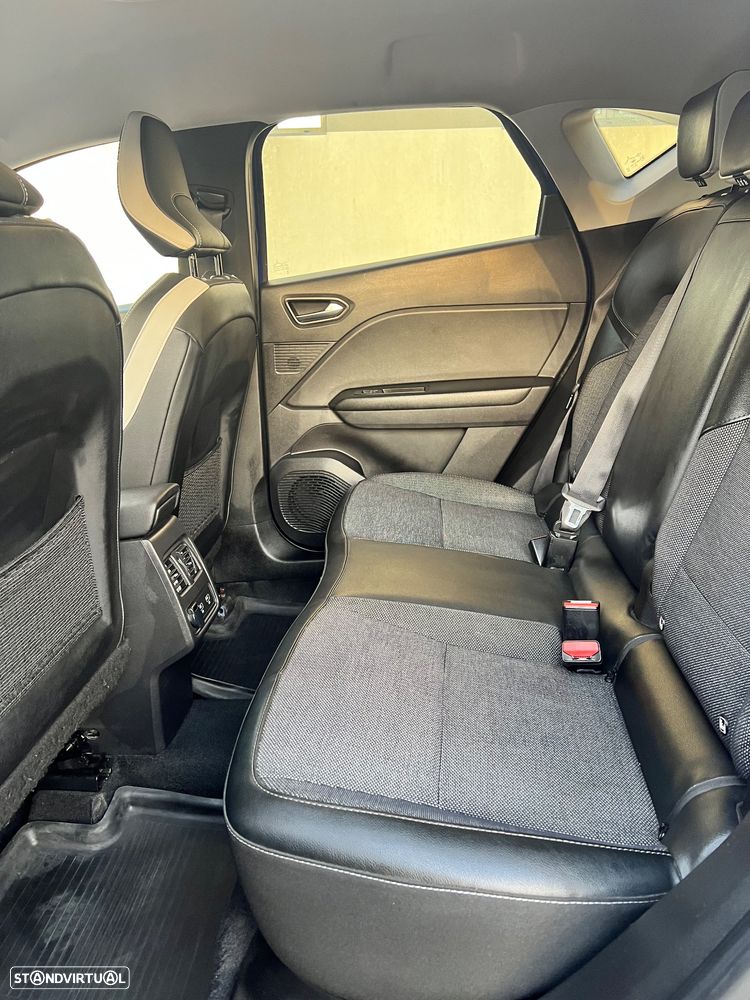 Renault Captur - 14