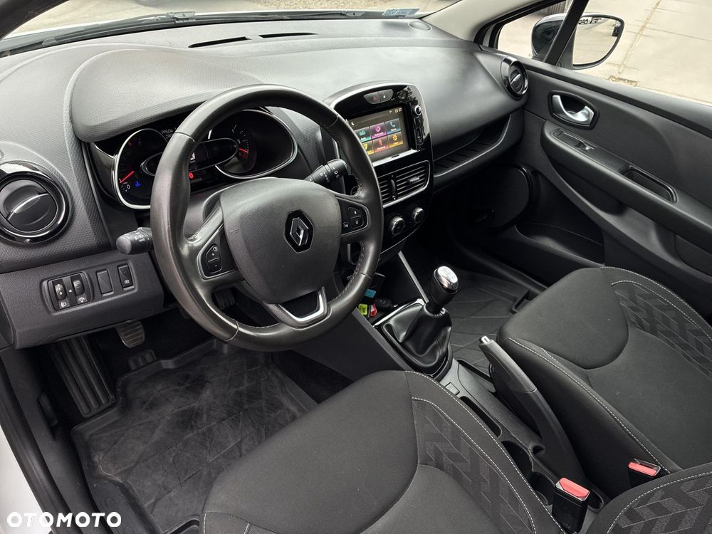 Renault Clio 0.9 TCe Limited - 9