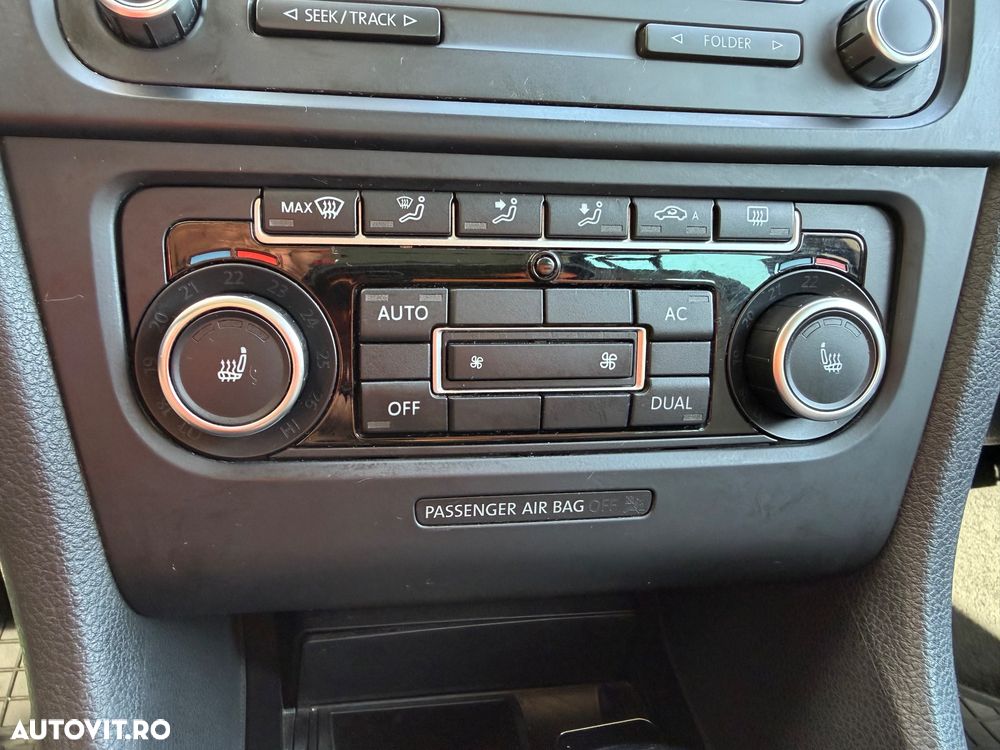Volkswagen Golf 2.0 TDI BlueMotion Technology Comfortline - 36