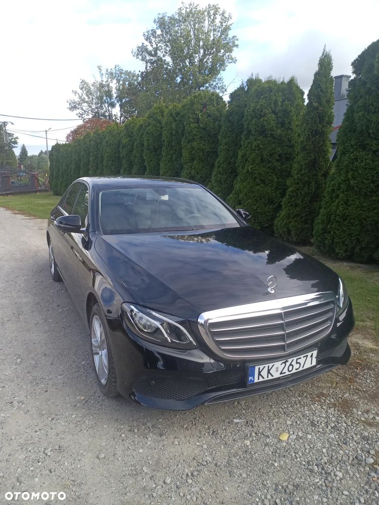 Mercedes-Benz E-Class 2017 photo 2