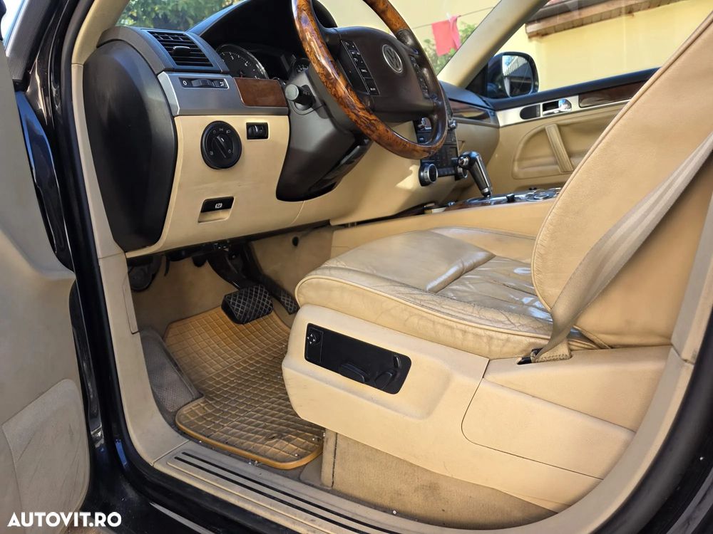 Volkswagen Touareg - 7