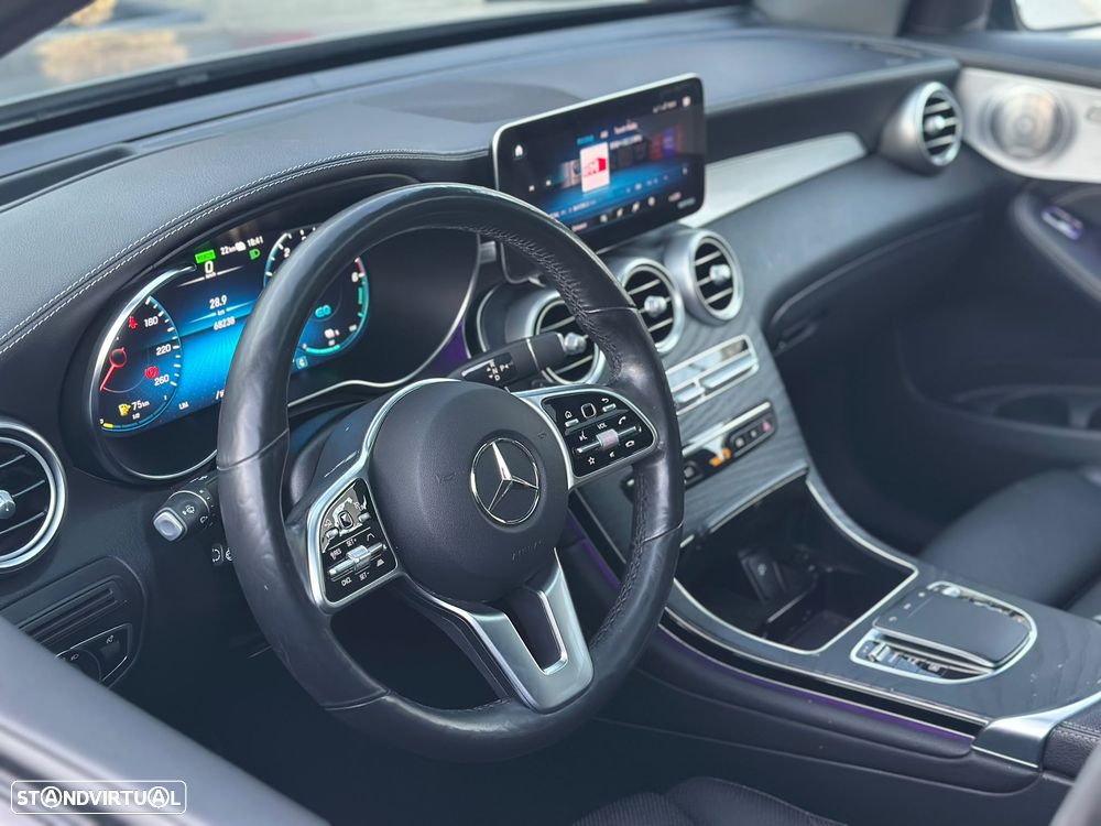 Mercedes-Benz GLC 300 de 4Matic 9G-TRONIC AMG Line Plus - 17