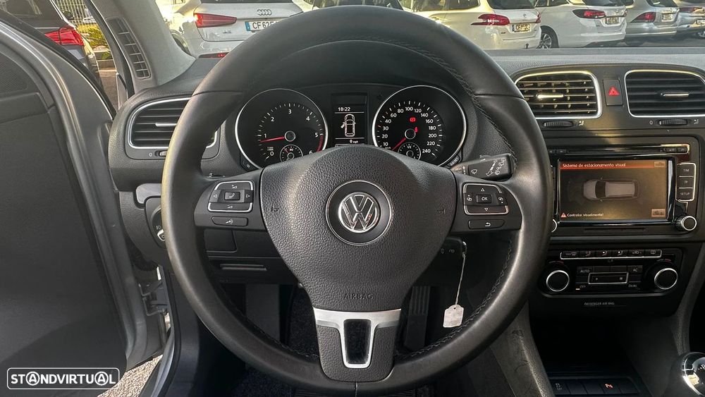 VW Golf 1.6 TDi DPF Comfortline - 21