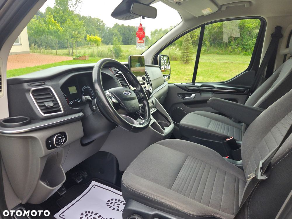 Ford Tourneo Custom 2.0 EcoBlue L2 Trend - 27