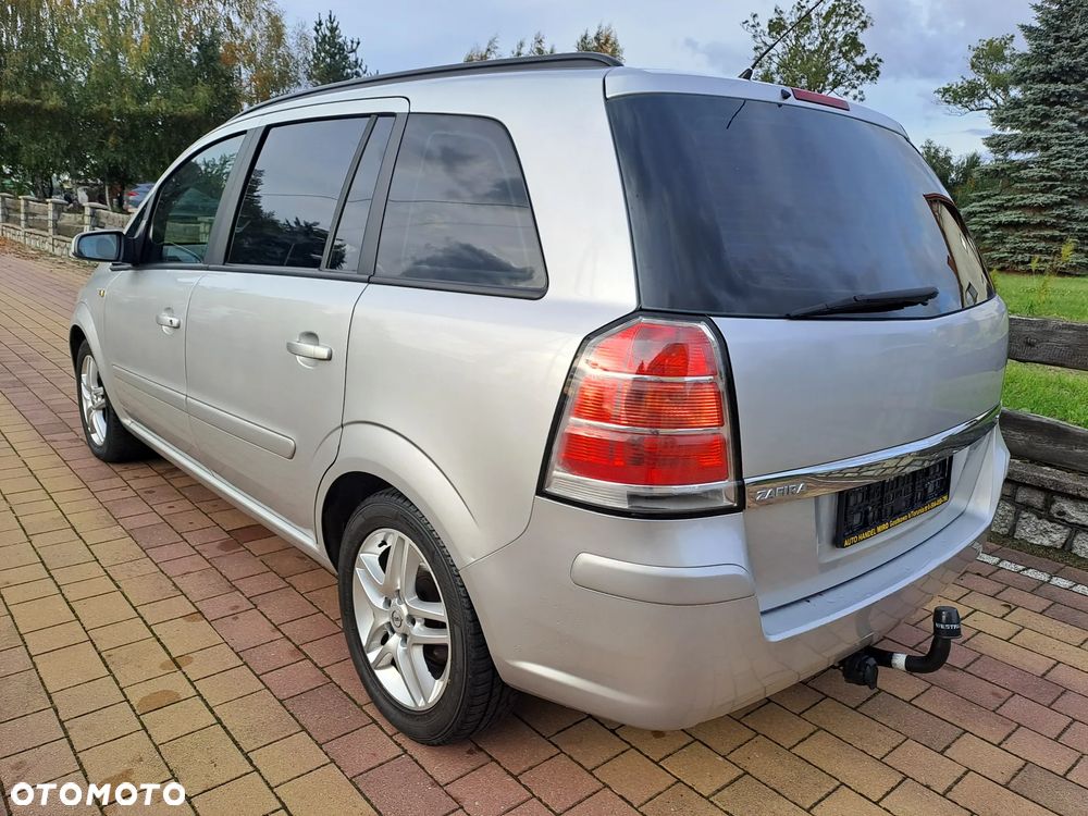 Opel Zafira 1.8 Cosmo - 7