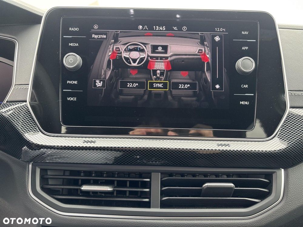 Volkswagen T-Cross - 38