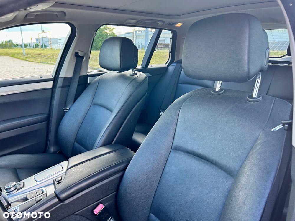 BMW Seria 5 520d - 14